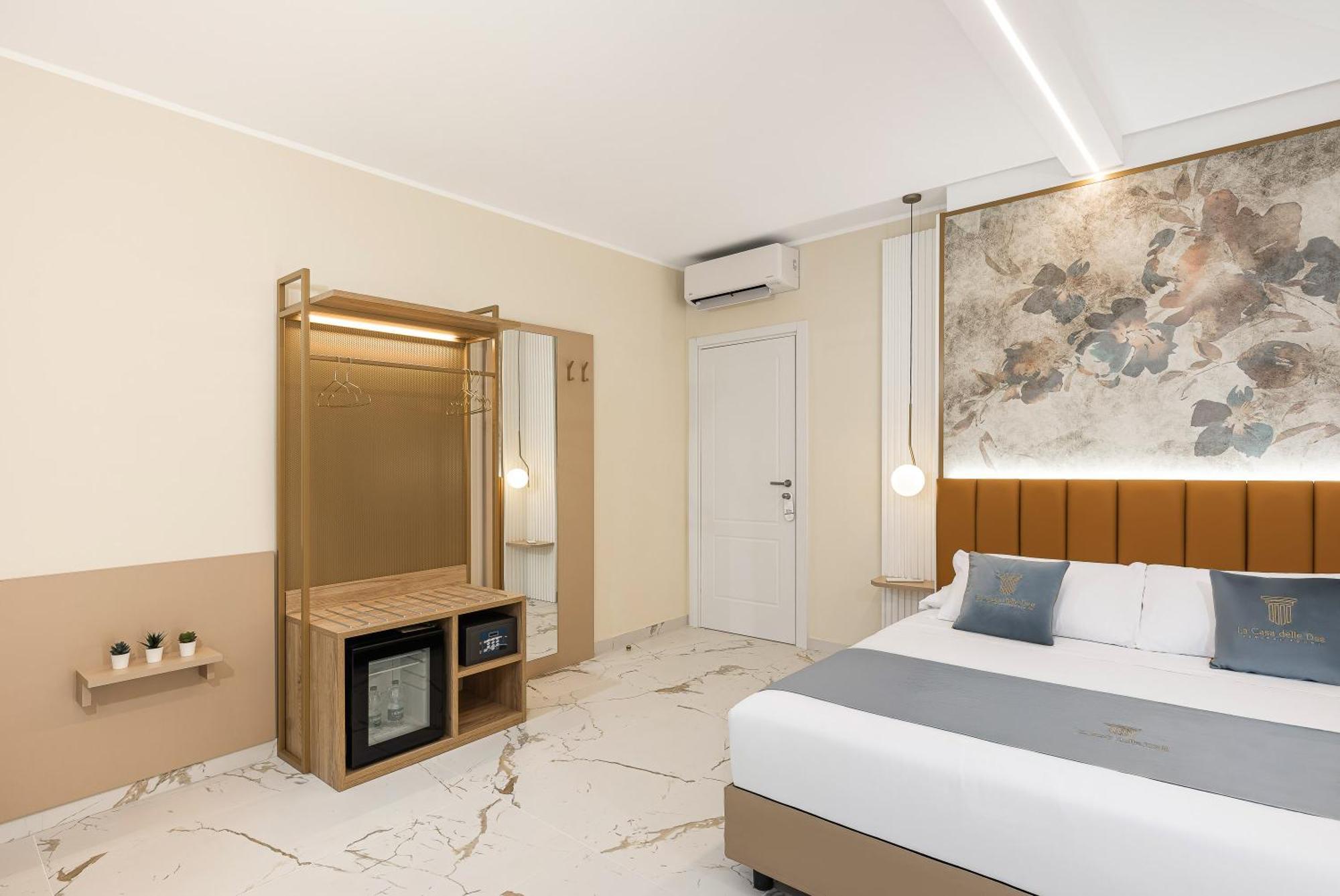 La Casa Delle Dee - Self Check-In Hotell Bologna Eksteriør bilde